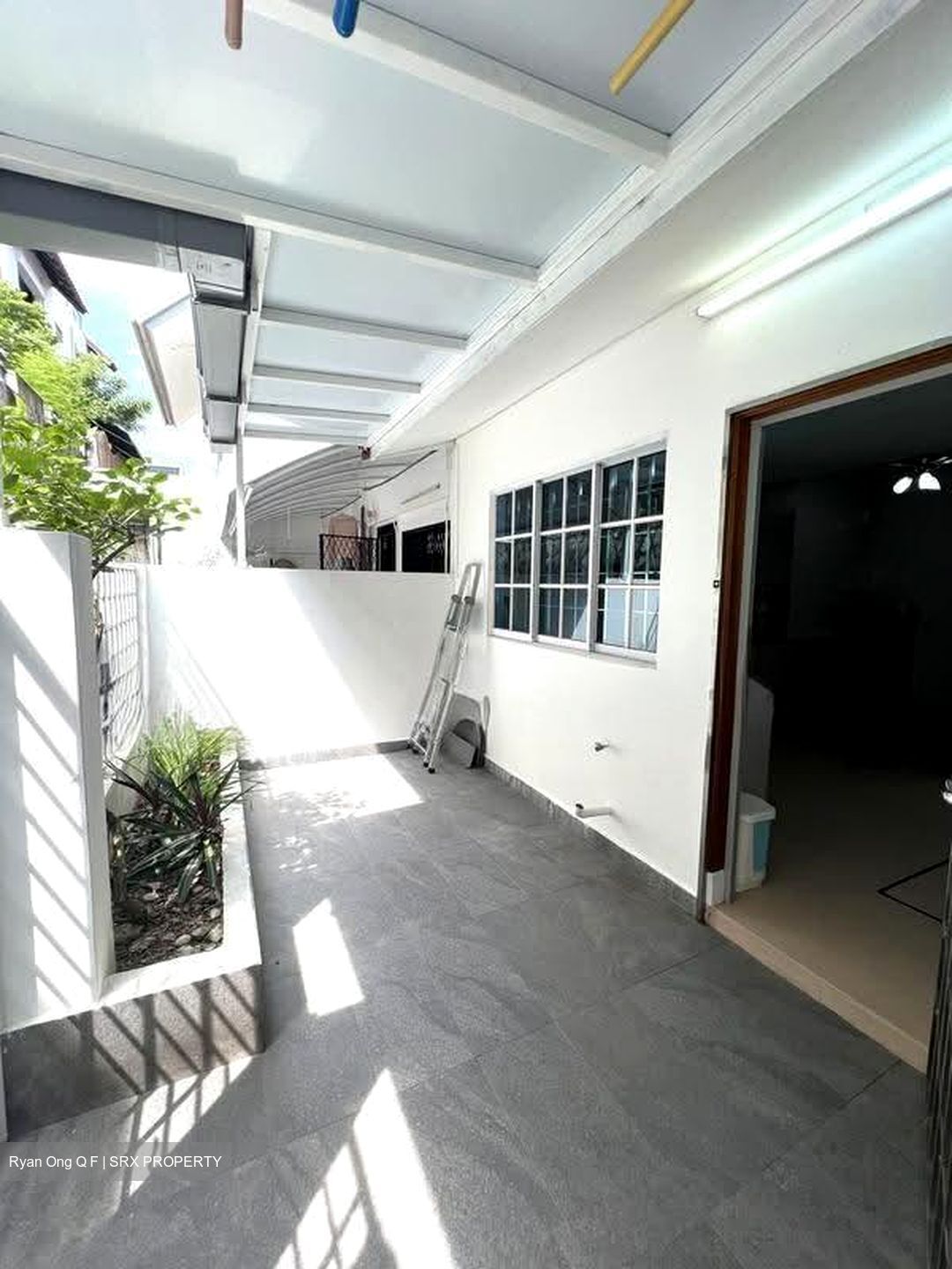 Lucky Hills (D16), Terrace #620891431